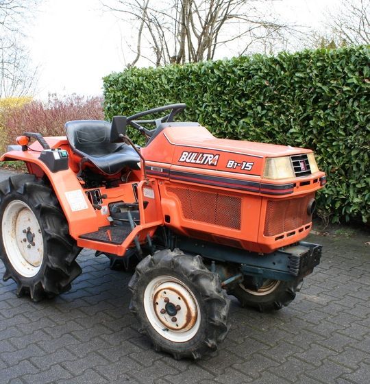 Kubota B1-15