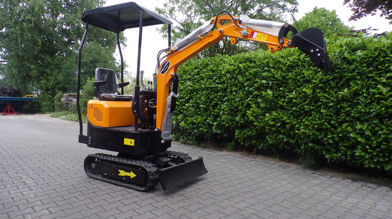 Minibagger K008
