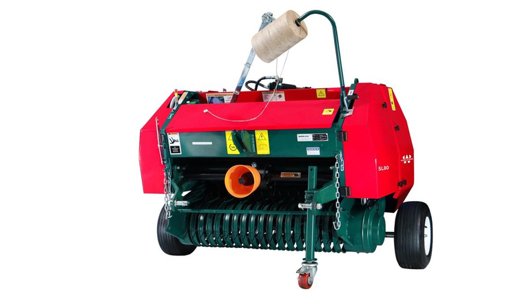 Worldtrac Kleine Rundballenpresse 115 cm