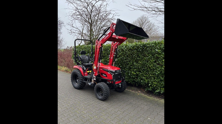 Captain D263 H, mit Frontlader bereits ab 220 € pro Monat.