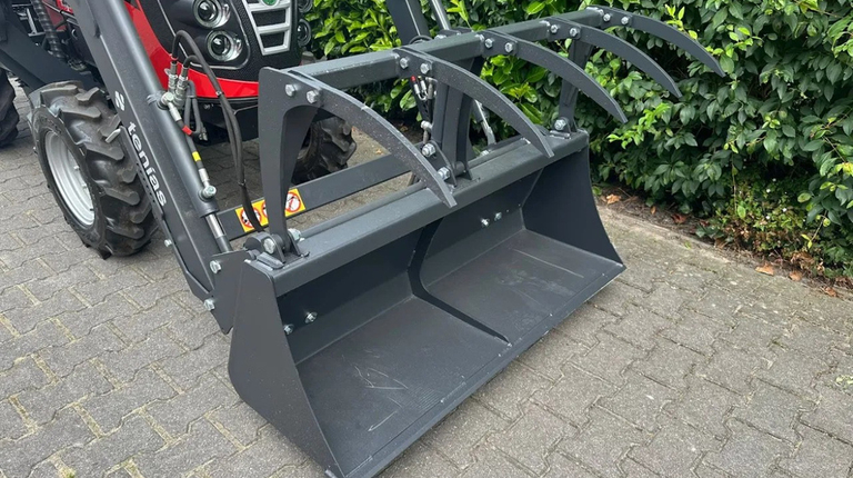 Fieldtrac 929EGT, mit Frontlader und Krokodilschaufel ab 270€ pro Monat.