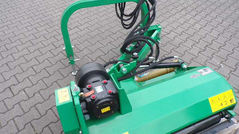 Schlegelmäher mit hydraulischer Seitenverstellung 100 cm