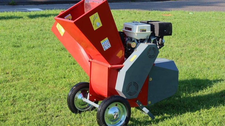 Kraffter Holz-/Bio-Häcksler Benzinmotor