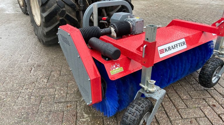 Kraffter Kehrmaschine 140 cm