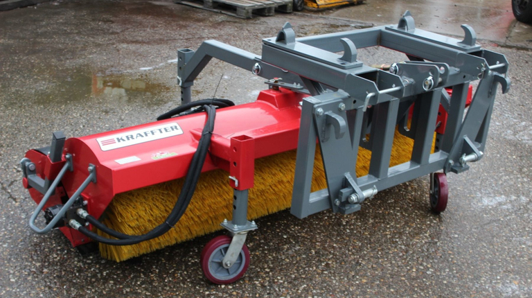 Kraffter Kehrmaschine 150 cm
