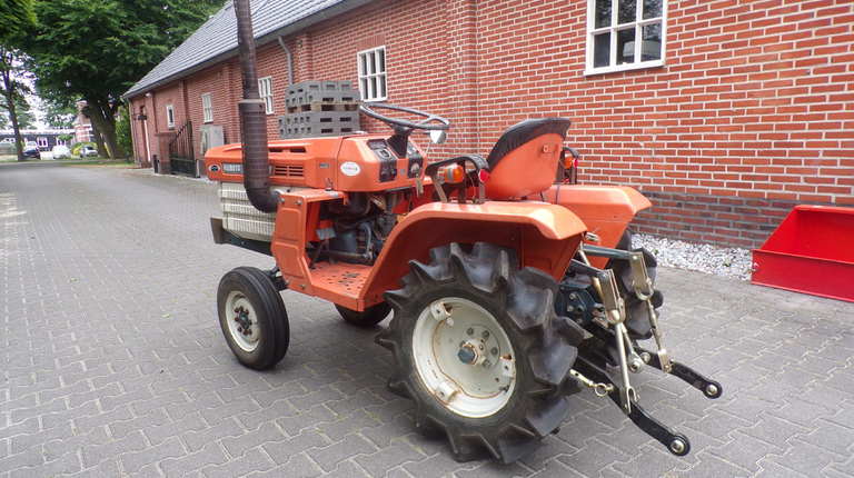 Kubota ZB1200