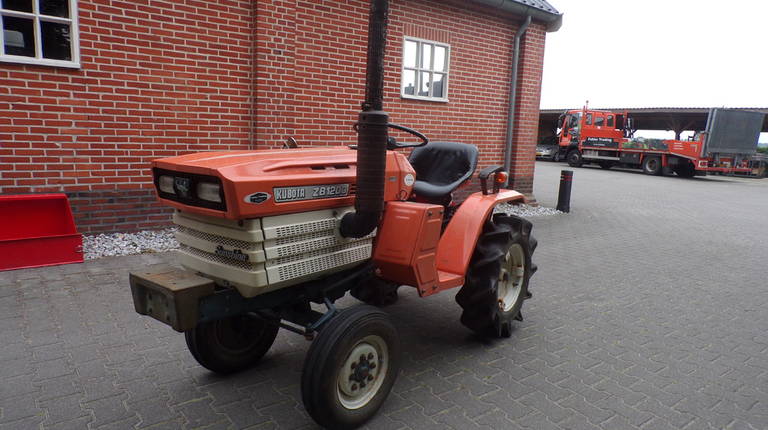 Kubota ZB1200