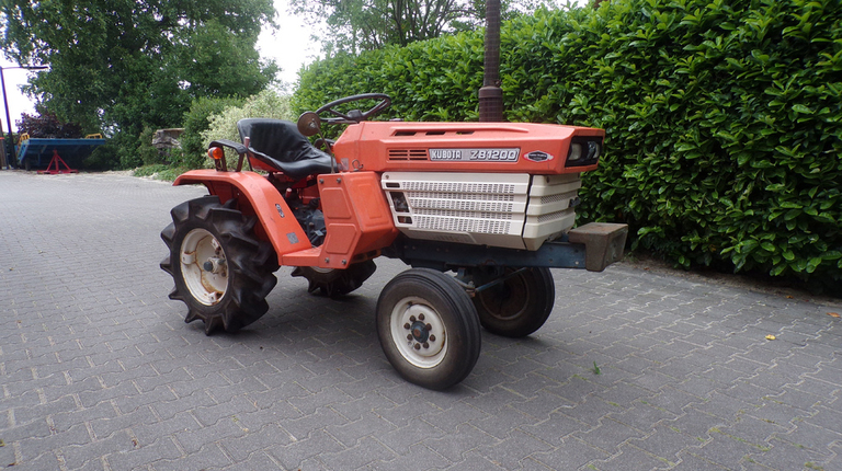 Kubota ZB1200