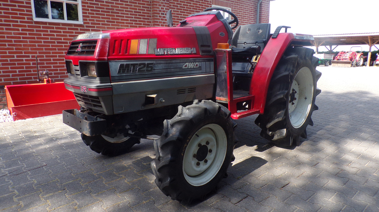 Mitsubishi MT25