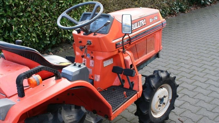 Kubota B1-14