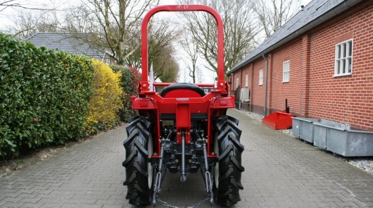 Yanmar AF-17 mit Frontlader