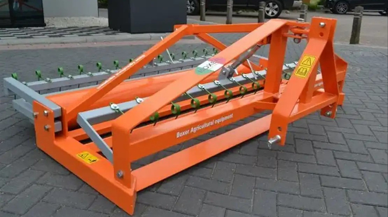 Boxer PISTE 140-170-220-260 Reitplatzplaner