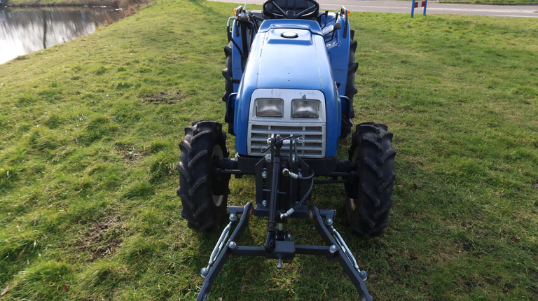 Kraffter Frontkraftheber 600kg